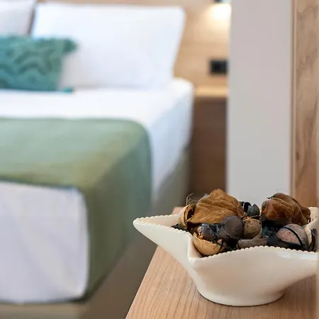 Aqua Breeze Apartment *